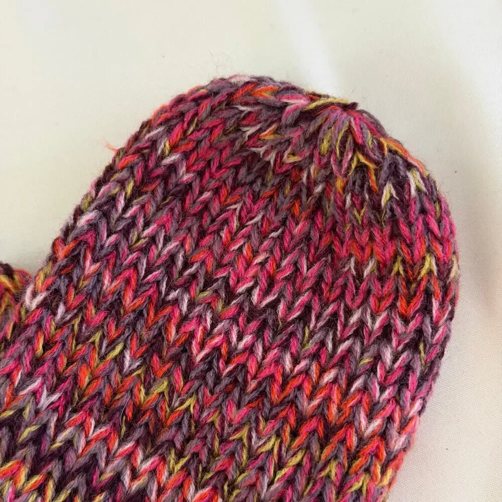 NWT Red Pink Marled Knit Mittens Winter Cozy Y2K